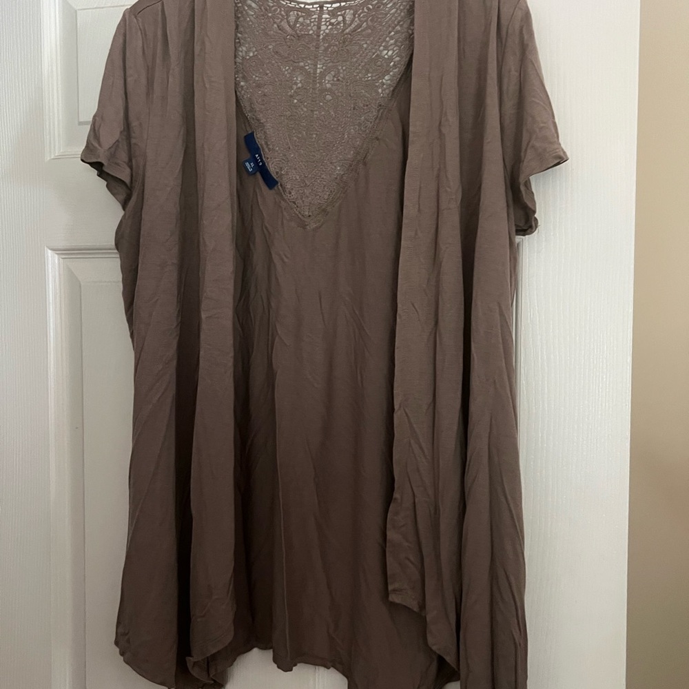 XL taupe Brown Short Sleeve Cardigan with Lace Detail